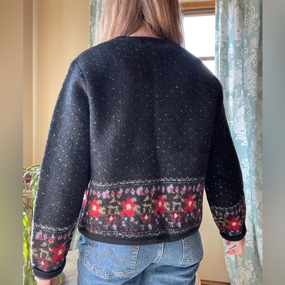 Vintage black and floral wool button down sweater - Picture 4 of 12